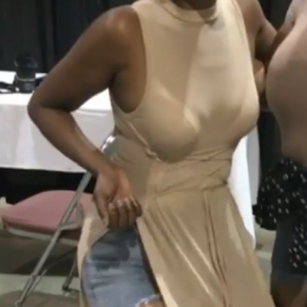 Split tunic - Picture 2 of 2